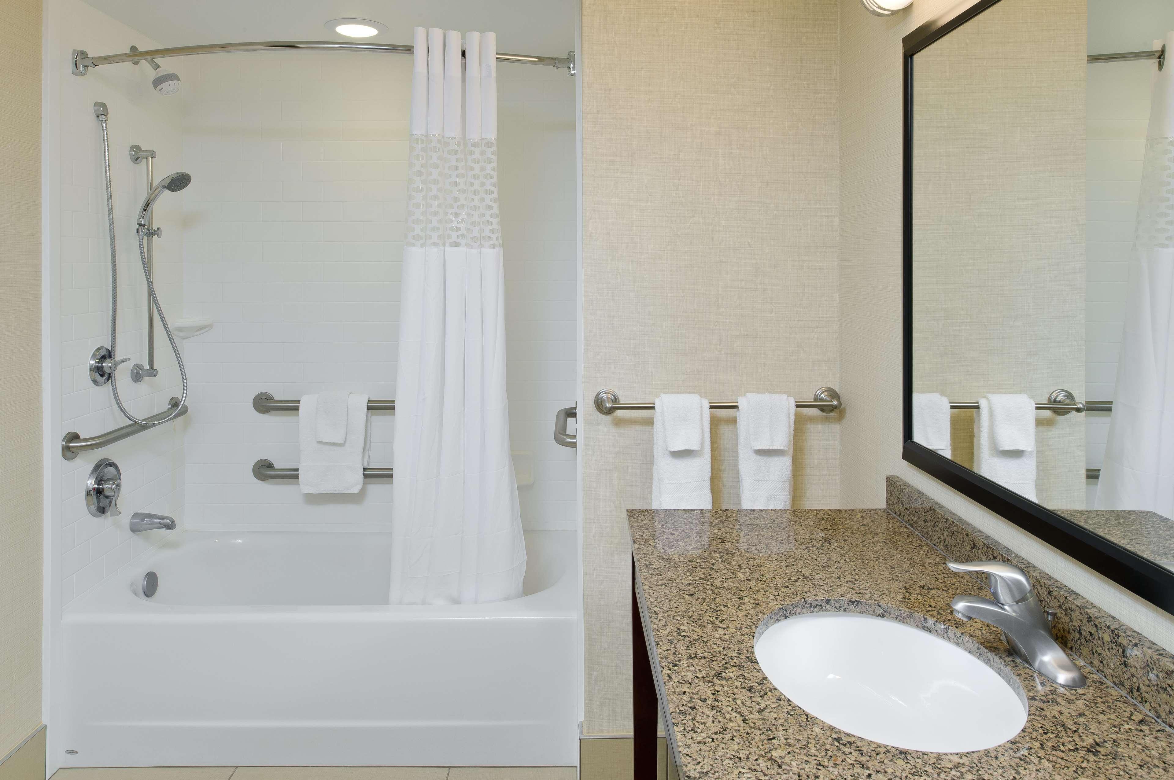 Hampton Inn & Suites Ocean City Bayfront-Convention Center Bagian luar foto