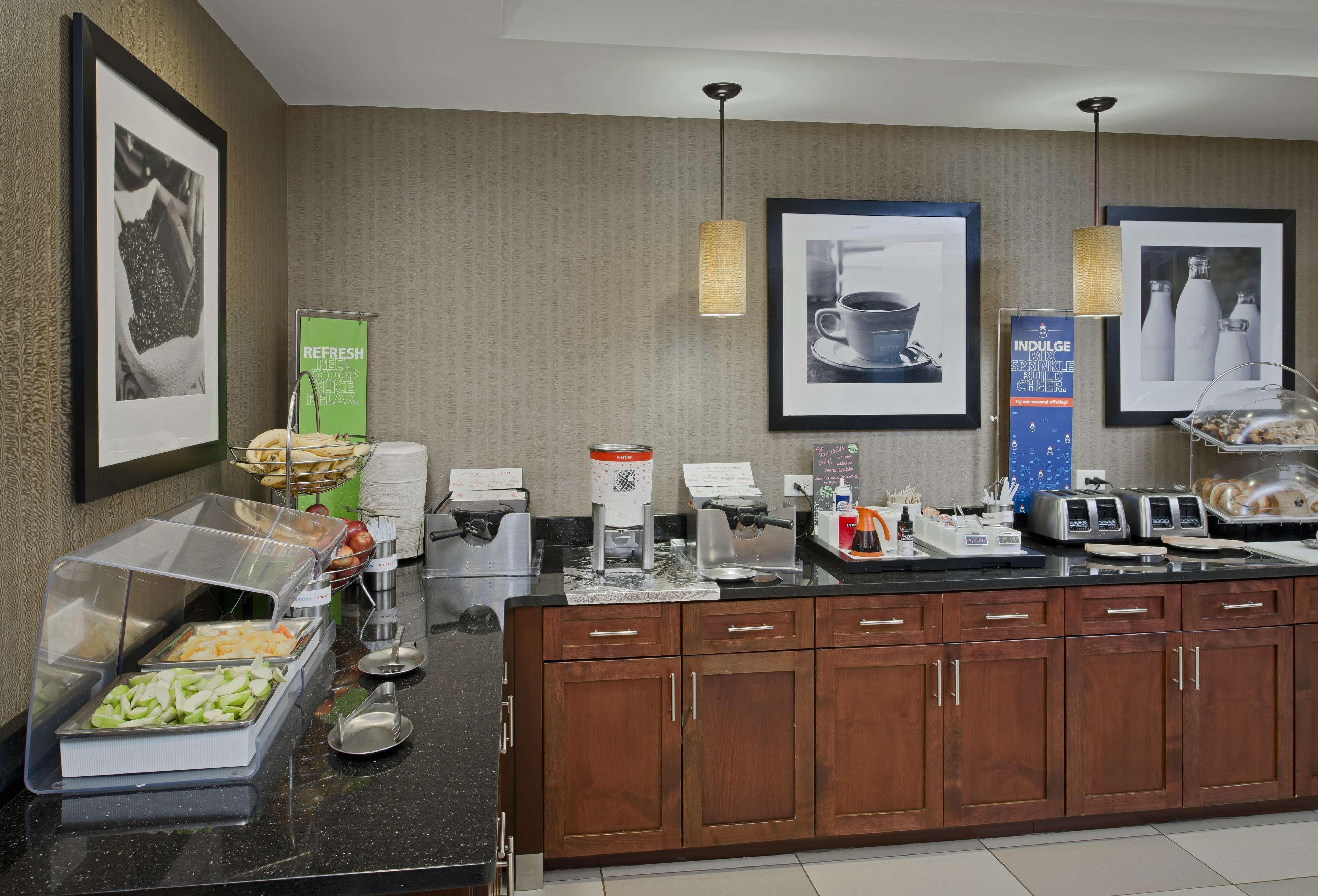 Hampton Inn & Suites Ocean City Bayfront-Convention Center Bagian luar foto